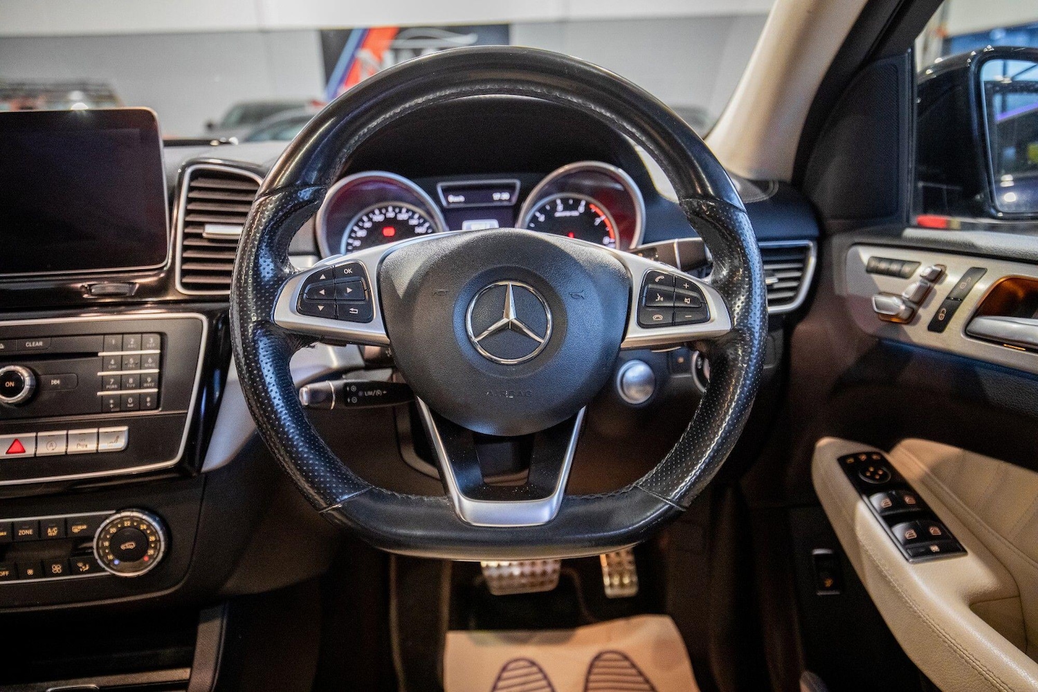 Used Mercedes-Benz GLE 2018 for sale - 77645835: Photo 21