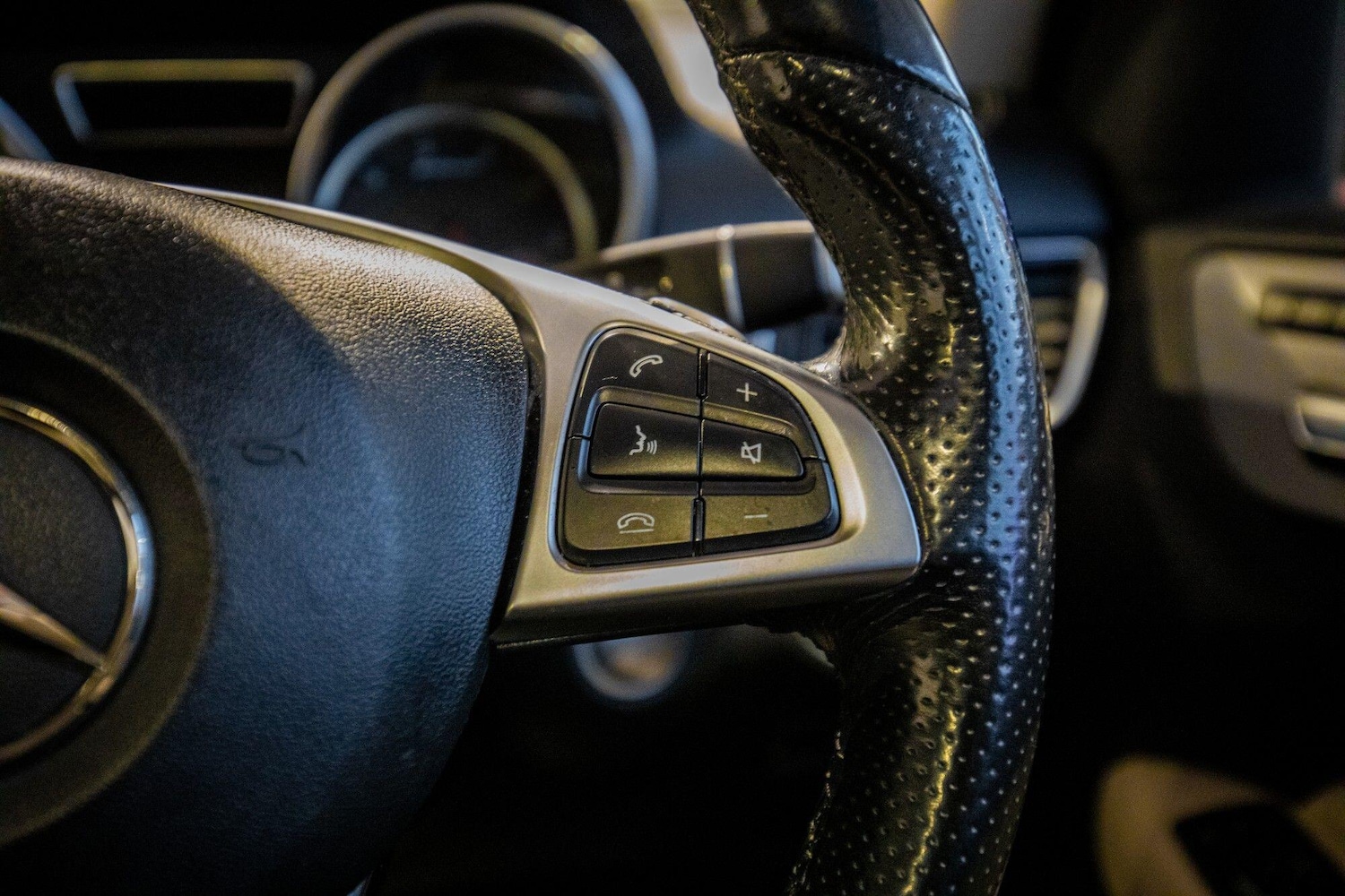 Used Mercedes-Benz GLE 2018 for sale - 77645835: Photo 28