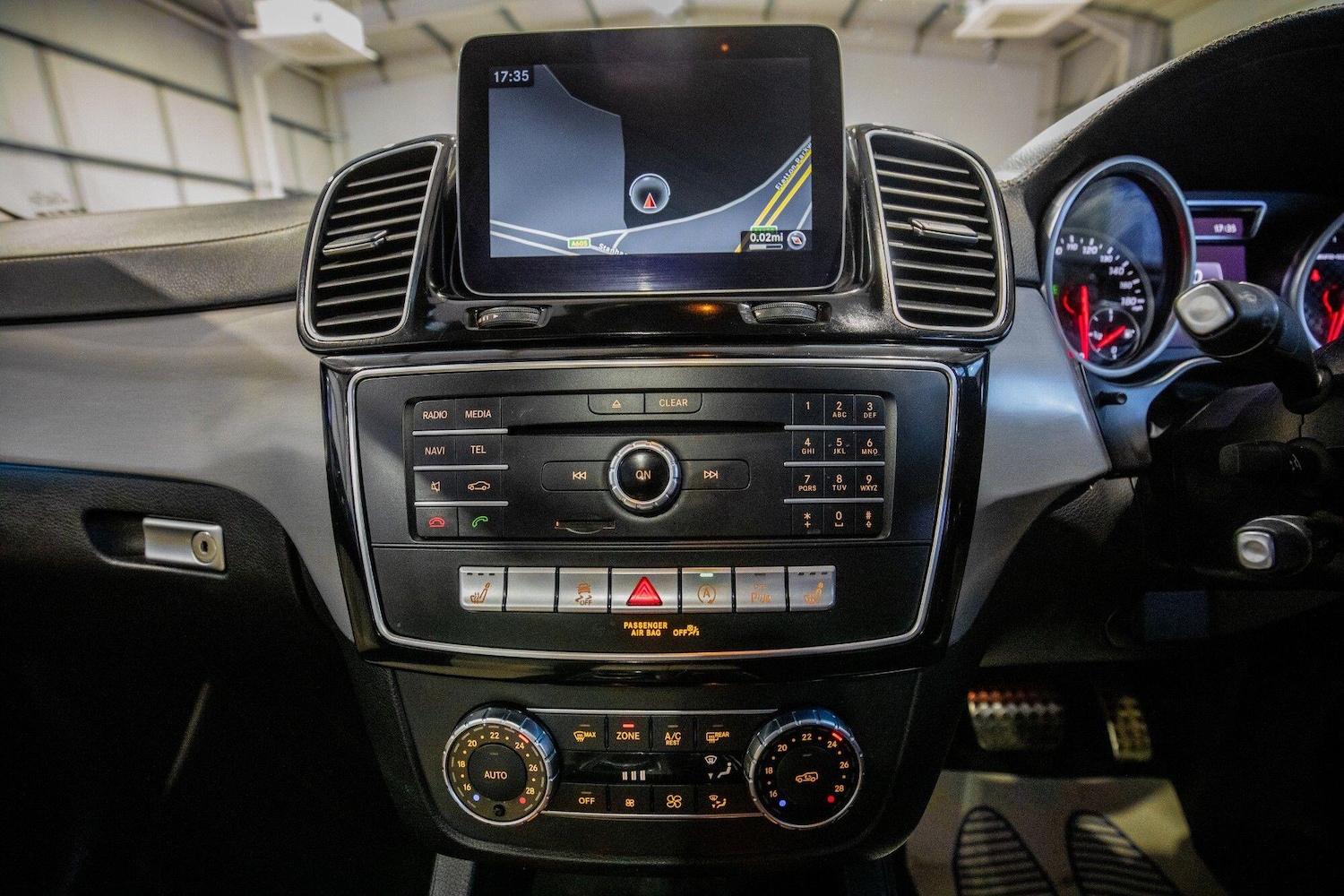 Used Mercedes-Benz GLE 2018 for sale - 77645835: Photo 39