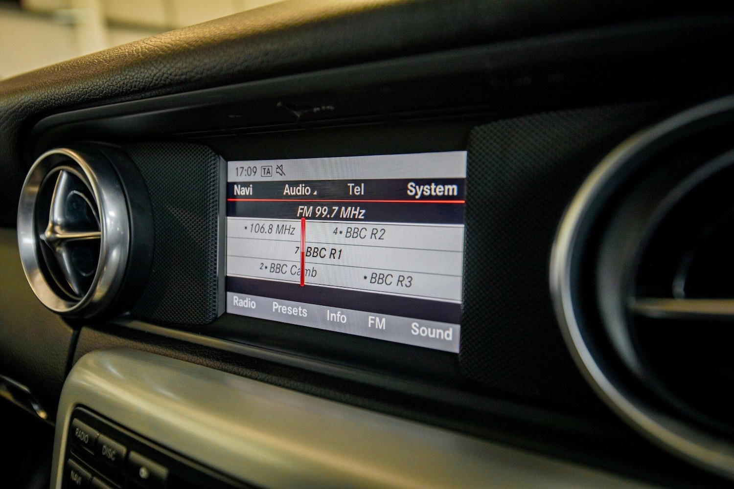 Used Mercedes-Benz SLK 2013 for sale - 76824044: Photo 23