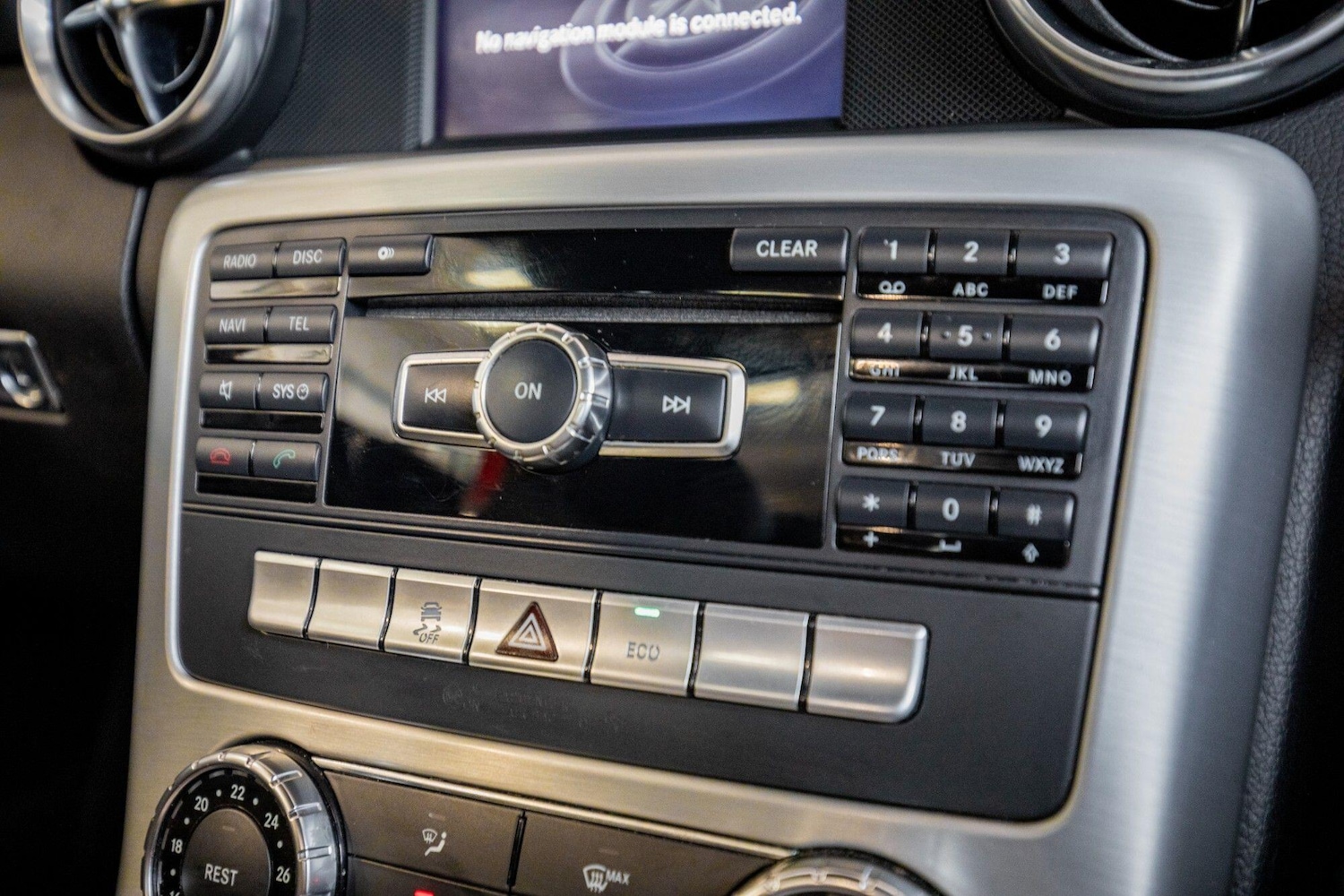 Used Mercedes-Benz SLK 2013 for sale - 76824044: Photo 24