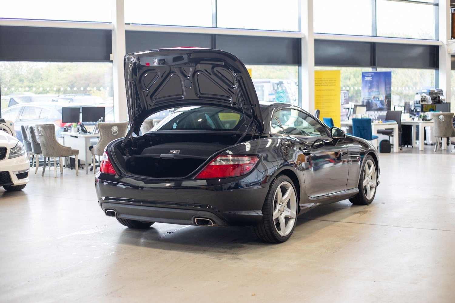 Used Mercedes-Benz SLK 2013 for sale - 76824044: Photo 36