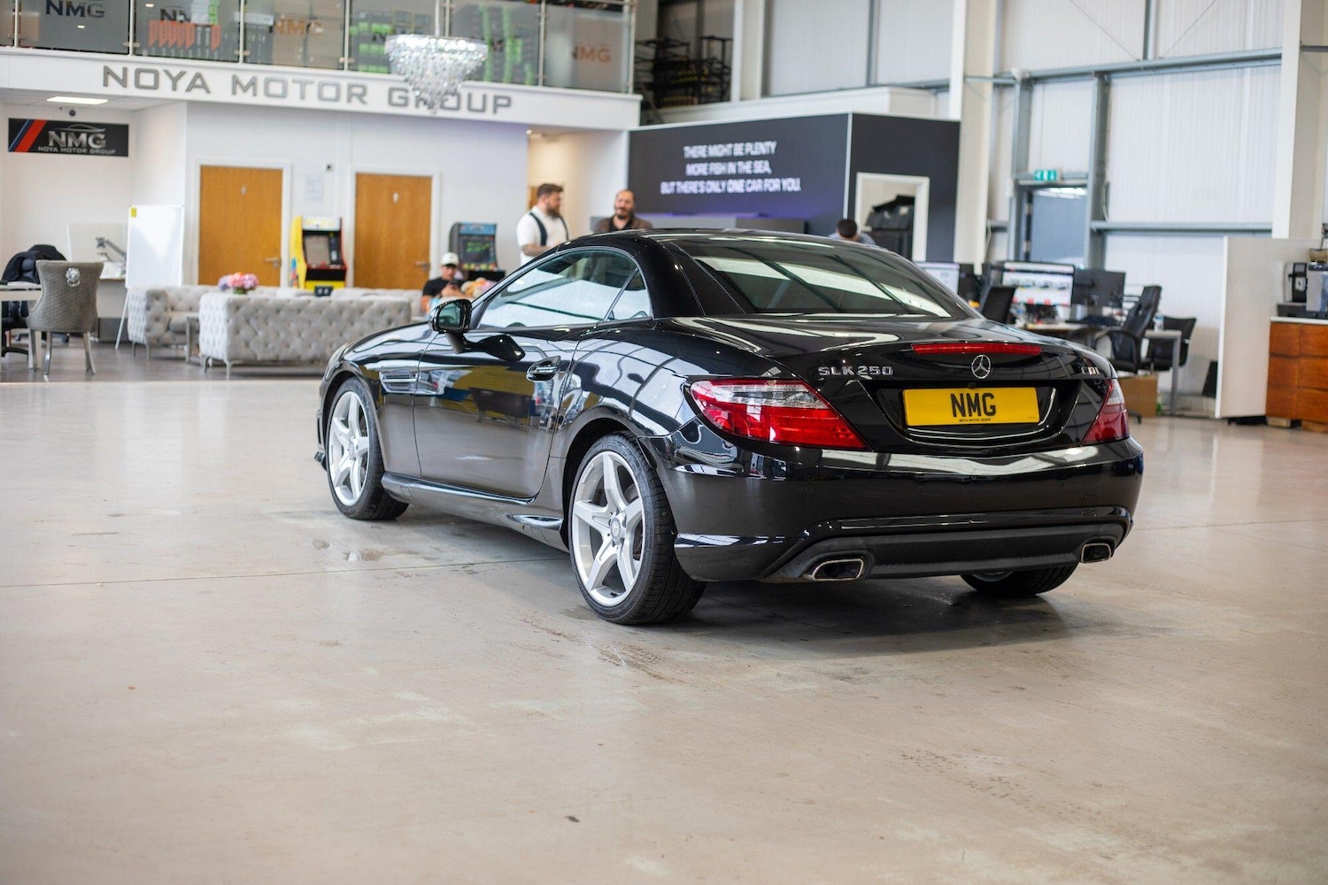 Used Mercedes-Benz SLK 2013 for sale - 76824044: Photo 4