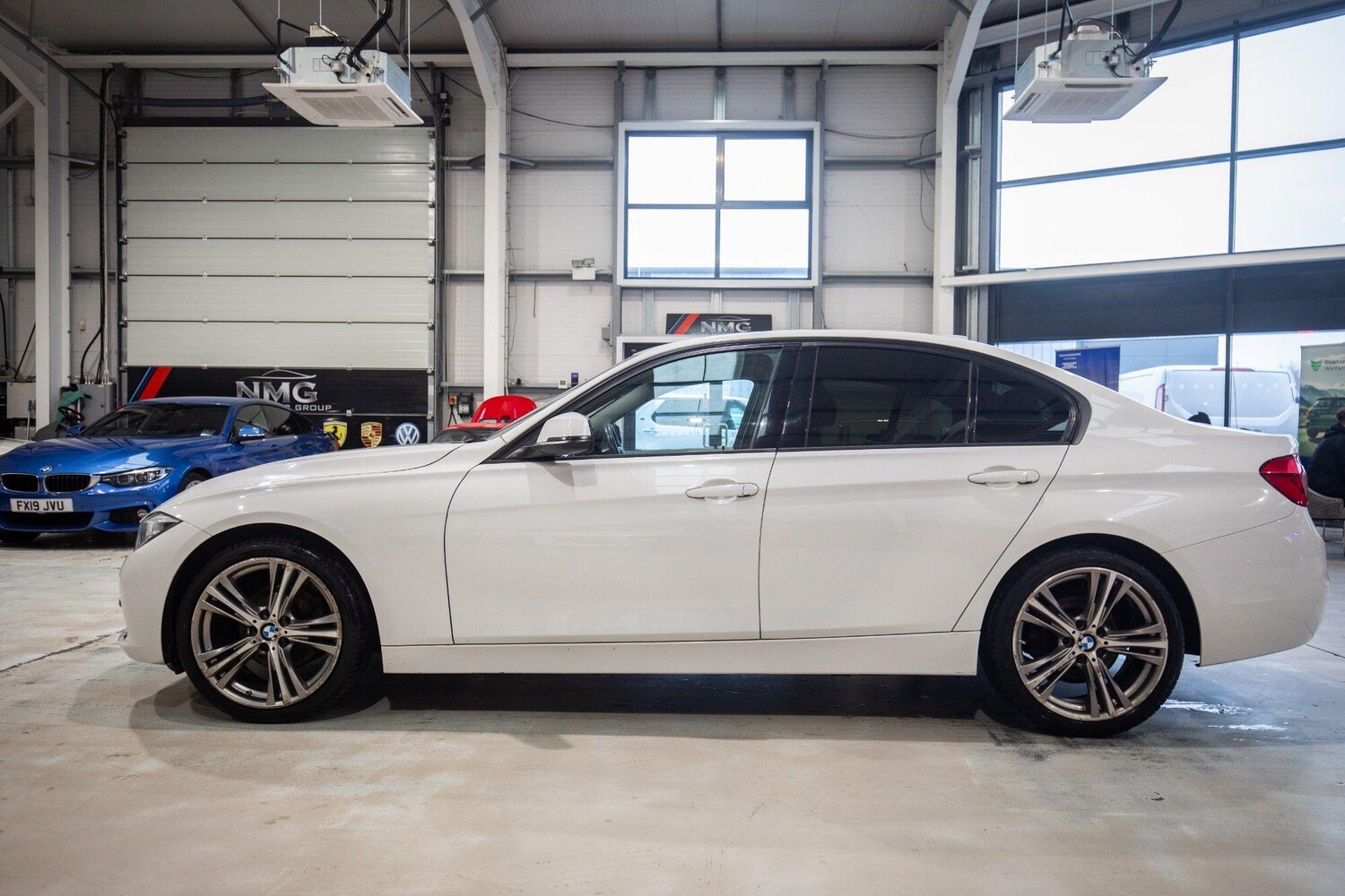 Used BMW 3 Series for sale - 77468877: Photo 32