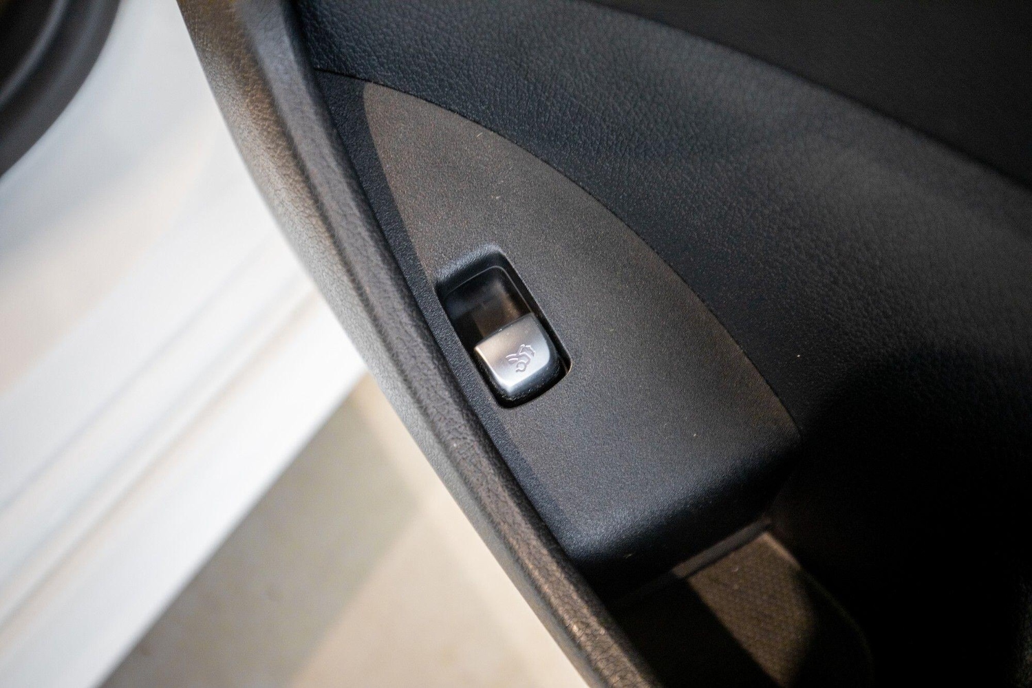 Used Mercedes-Benz E Class for sale - 76824510: Photo 17