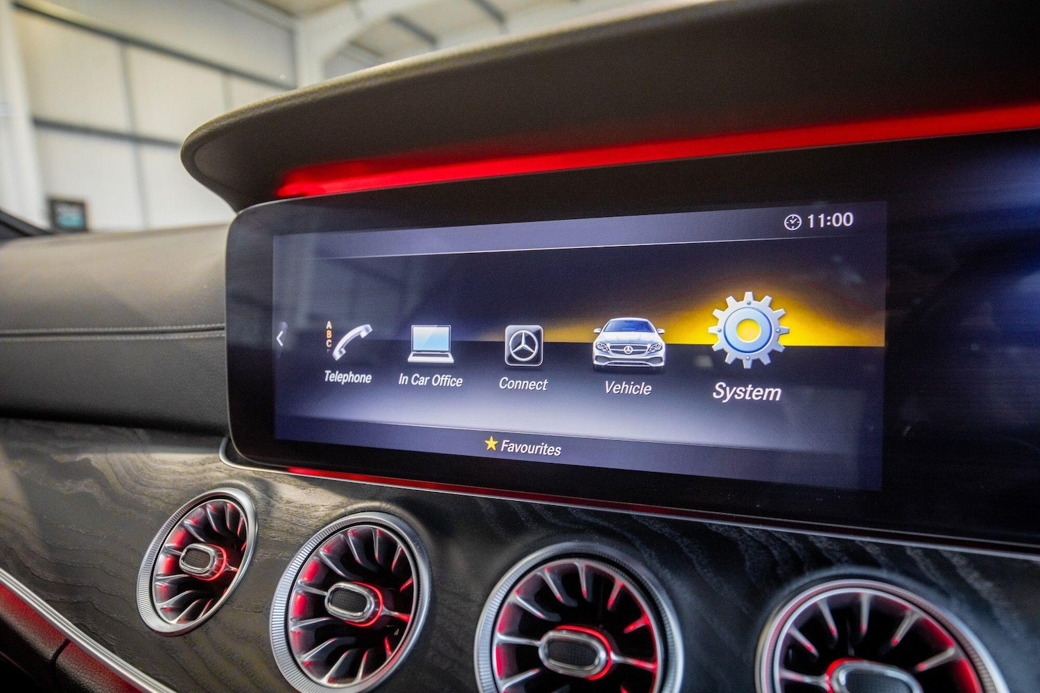 Used Mercedes-Benz E Class for sale - 76824510: Photo 34