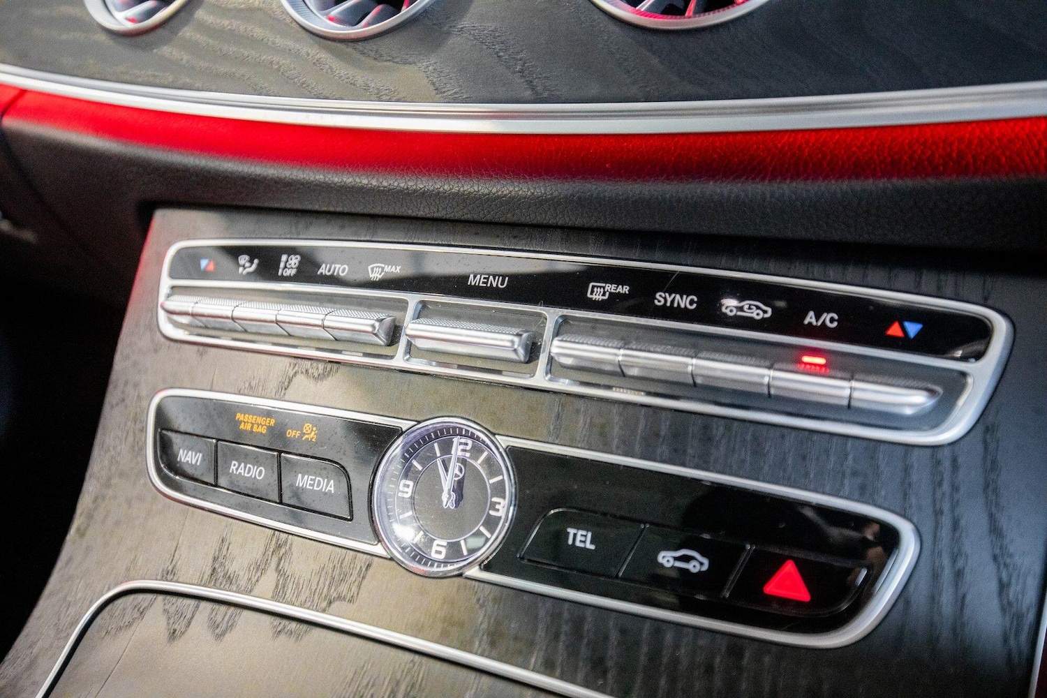 Used Mercedes-Benz E Class for sale - 76824510: Photo 36