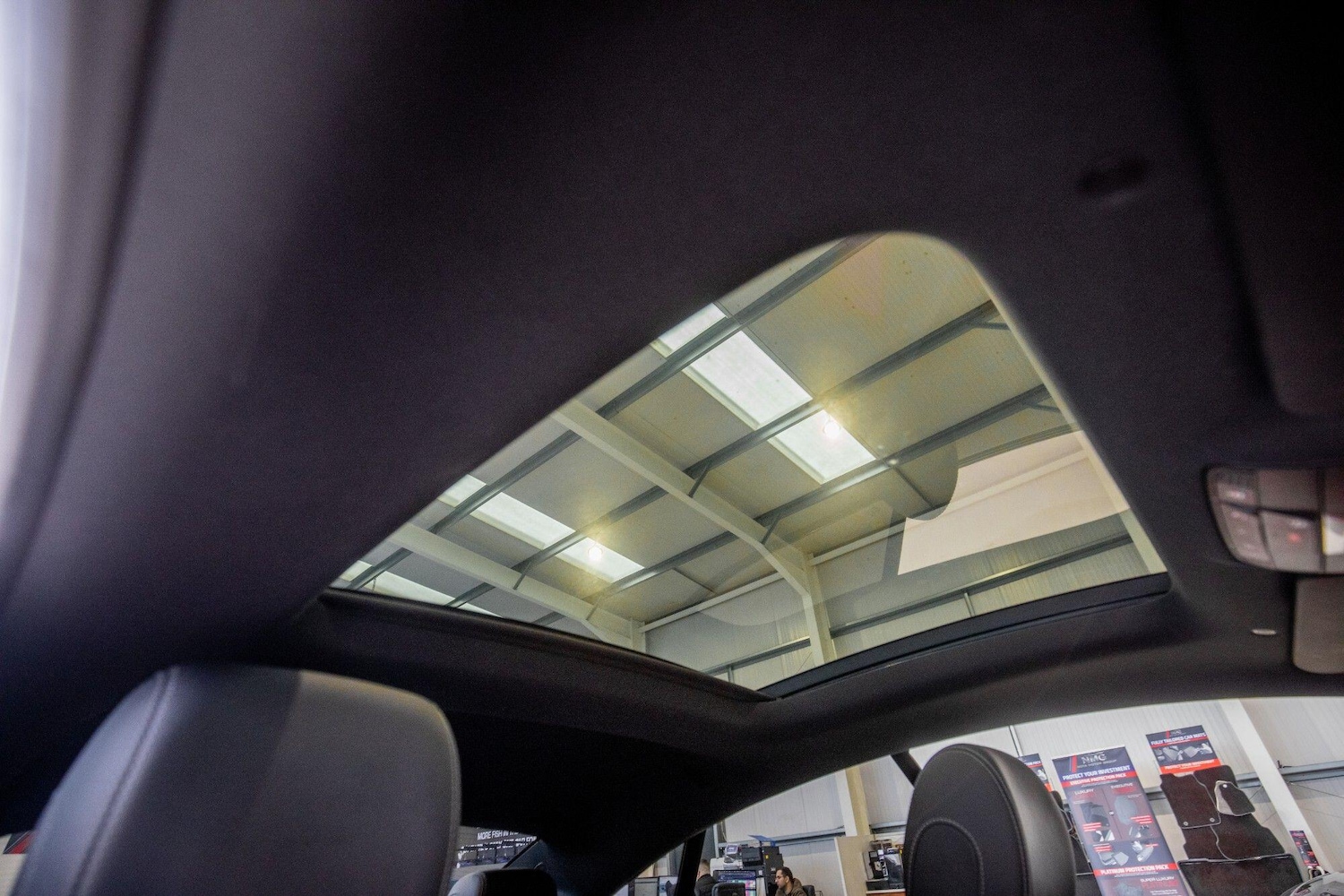 Used Mercedes-Benz E Class for sale - 76824510: Photo 45