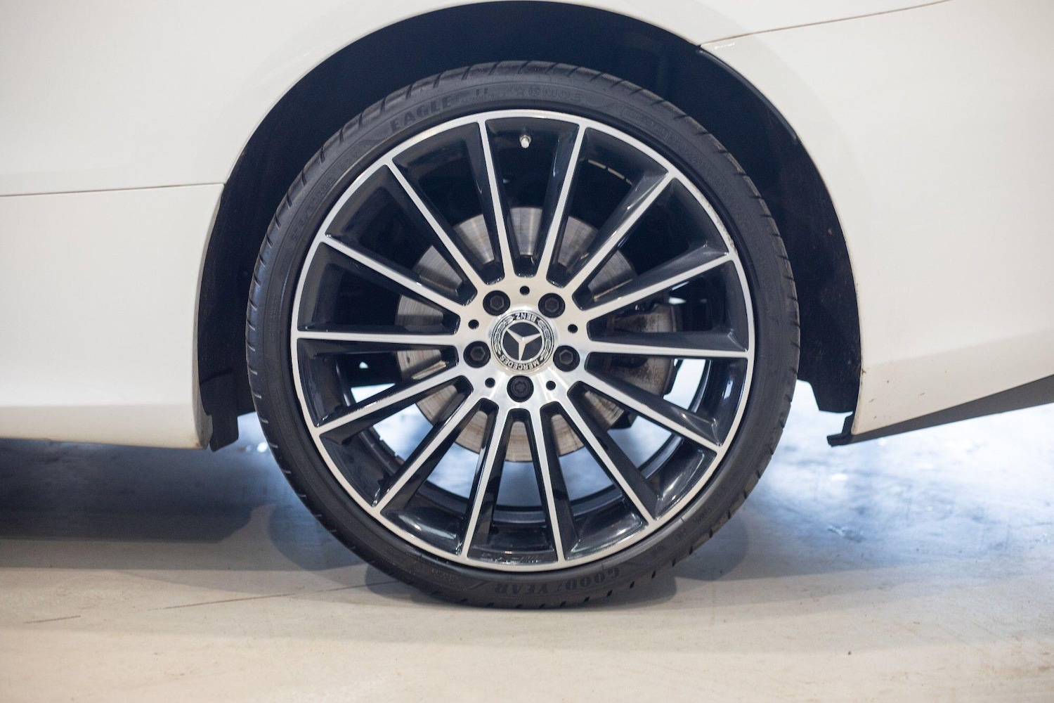 Used Mercedes-Benz E Class for sale - 76824510: Photo 5