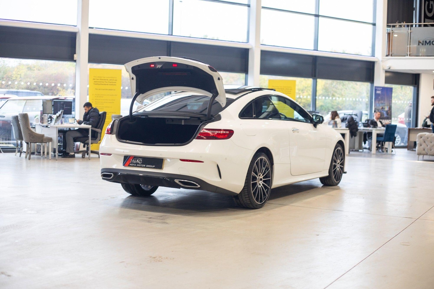 Used Mercedes-Benz E Class for sale - 76824510: Photo 50