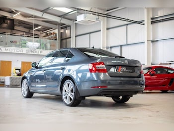 Used Skoda Octavia 2020 for sale - 78382268: Photo