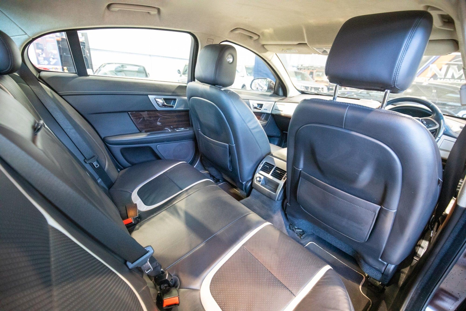 Used Jaguar XF 2014 for sale - 78156641: Photo 15