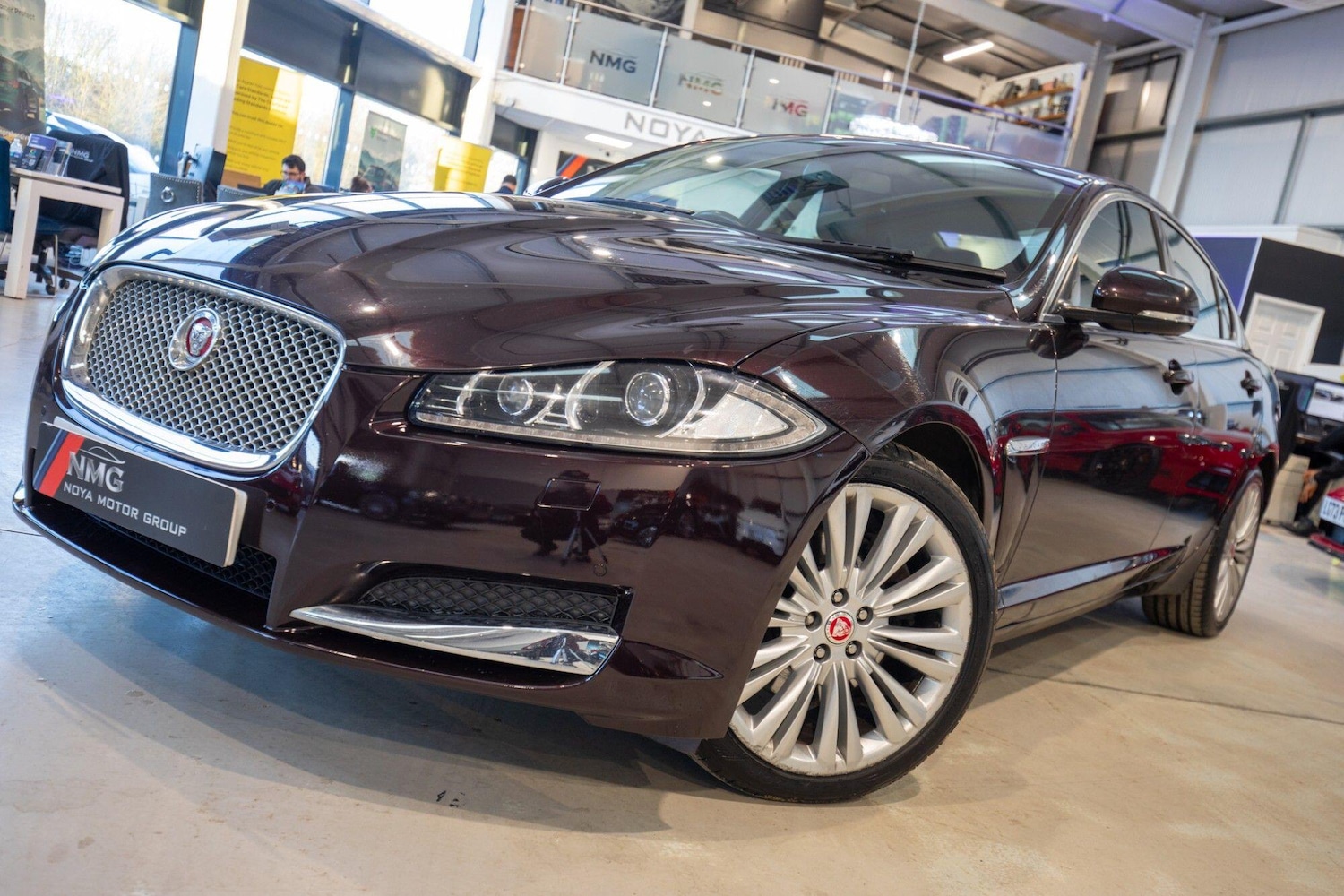 Used Jaguar XF 2014 for sale - 78156641: Photo 6