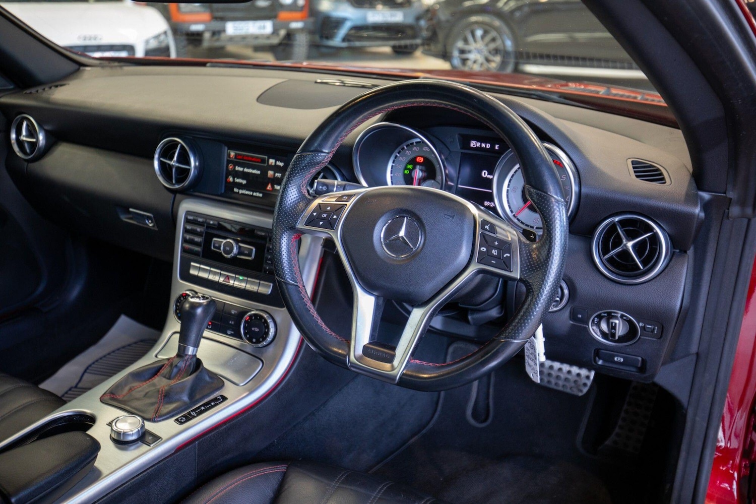 Used Mercedes-Benz SLK 2015 for sale - 78204910: Photo 2