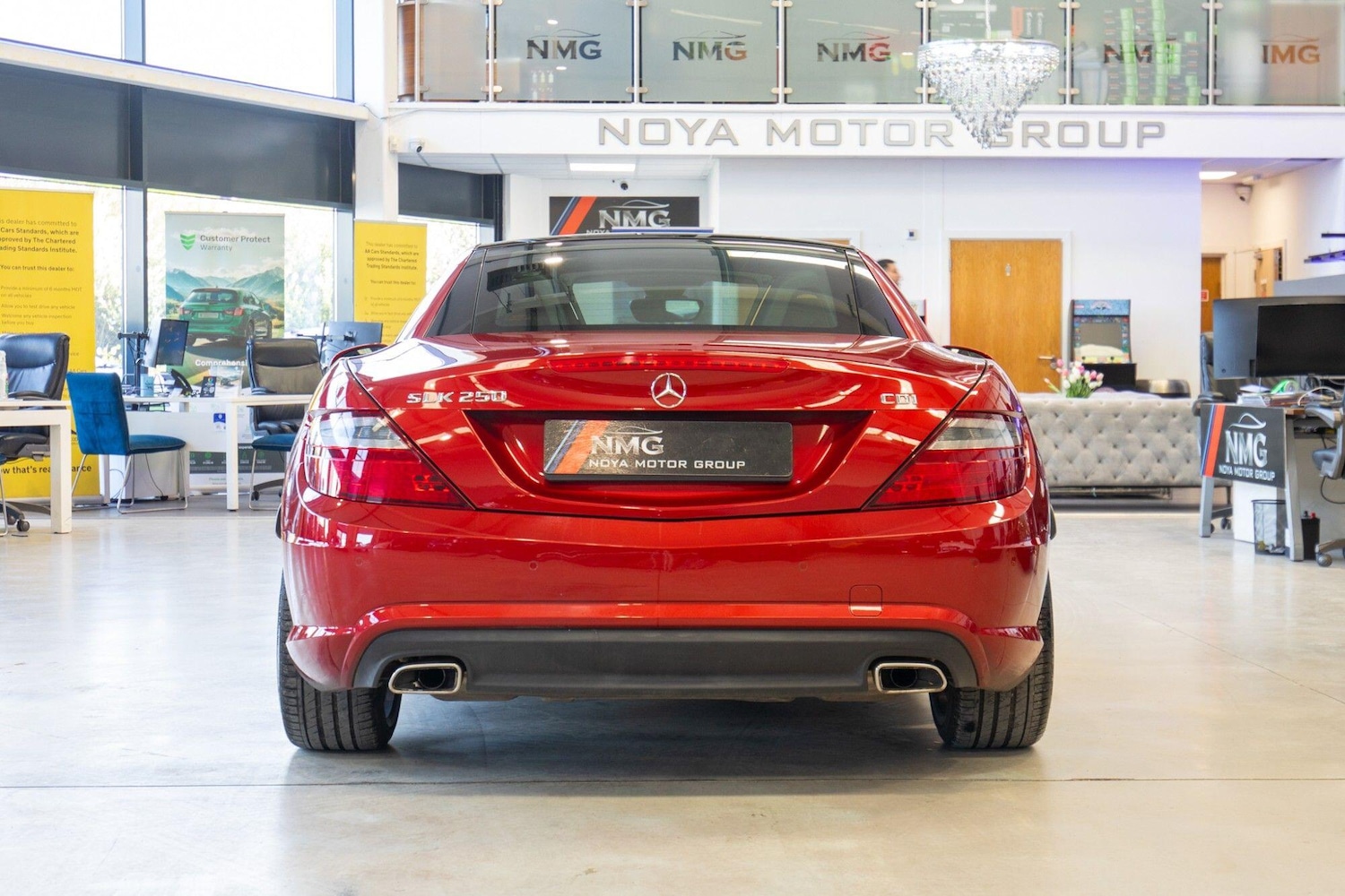 Used Mercedes-Benz SLK 2015 for sale - 78204910: Photo 30