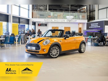 Used MINI Convertible 2016 for sale - 76823788: Photo