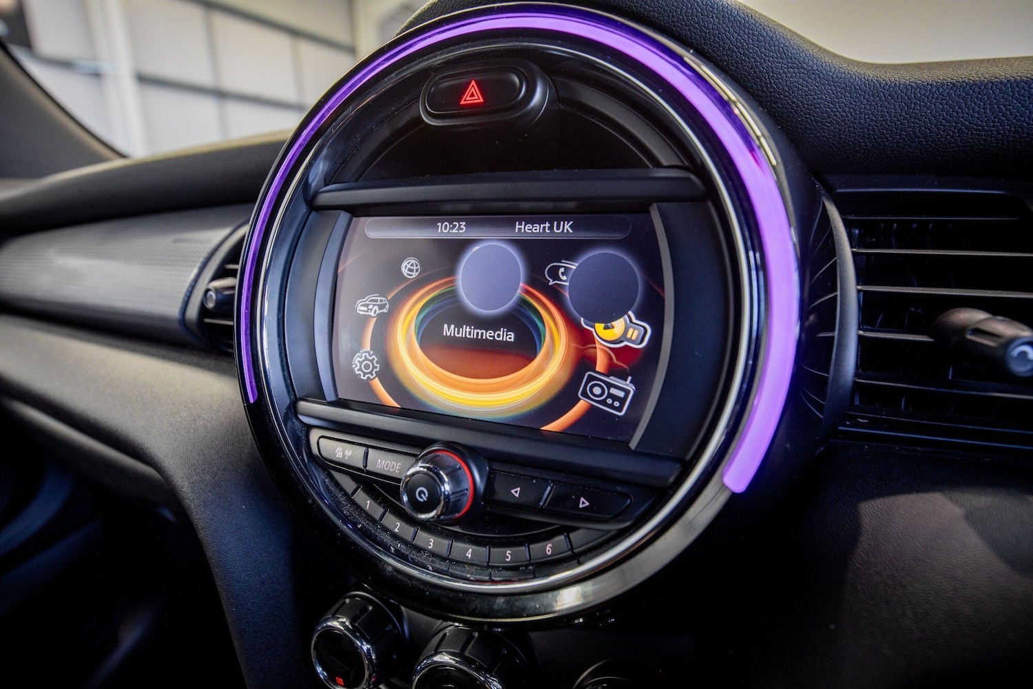 Used MINI Convertible 2016 for sale - 76823788: Photo 24