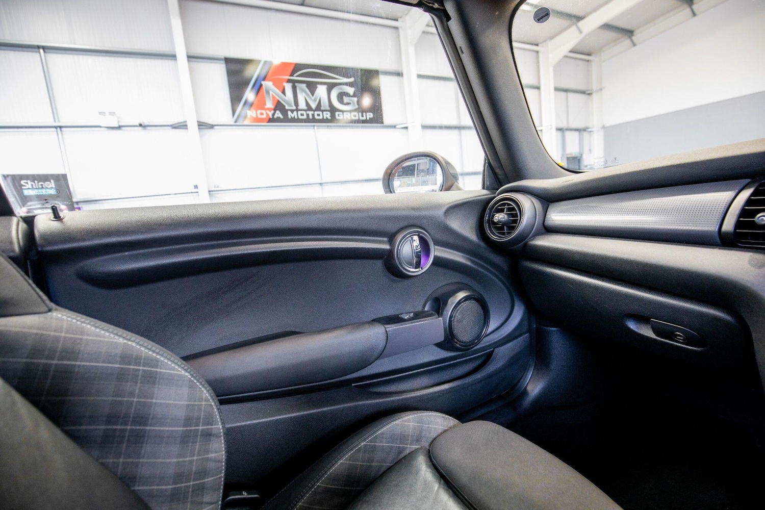 Used MINI Convertible 2016 for sale - 76823788: Photo 30