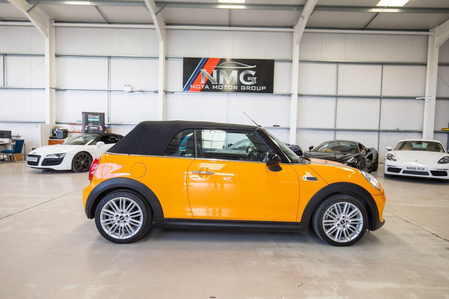 Used MINI Convertible 2016 for sale - 76823788: Photo 31