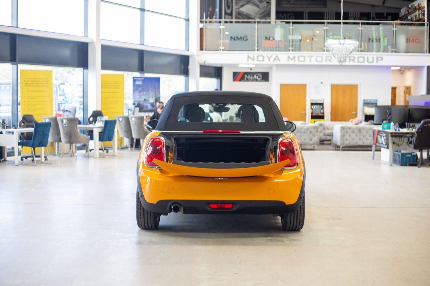 Used MINI Convertible 2016 for sale - 76823788: Photo 36