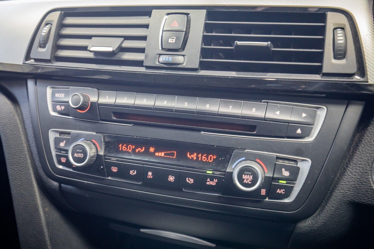 Used BMW 3 Series for sale - 78057671: Photo 28