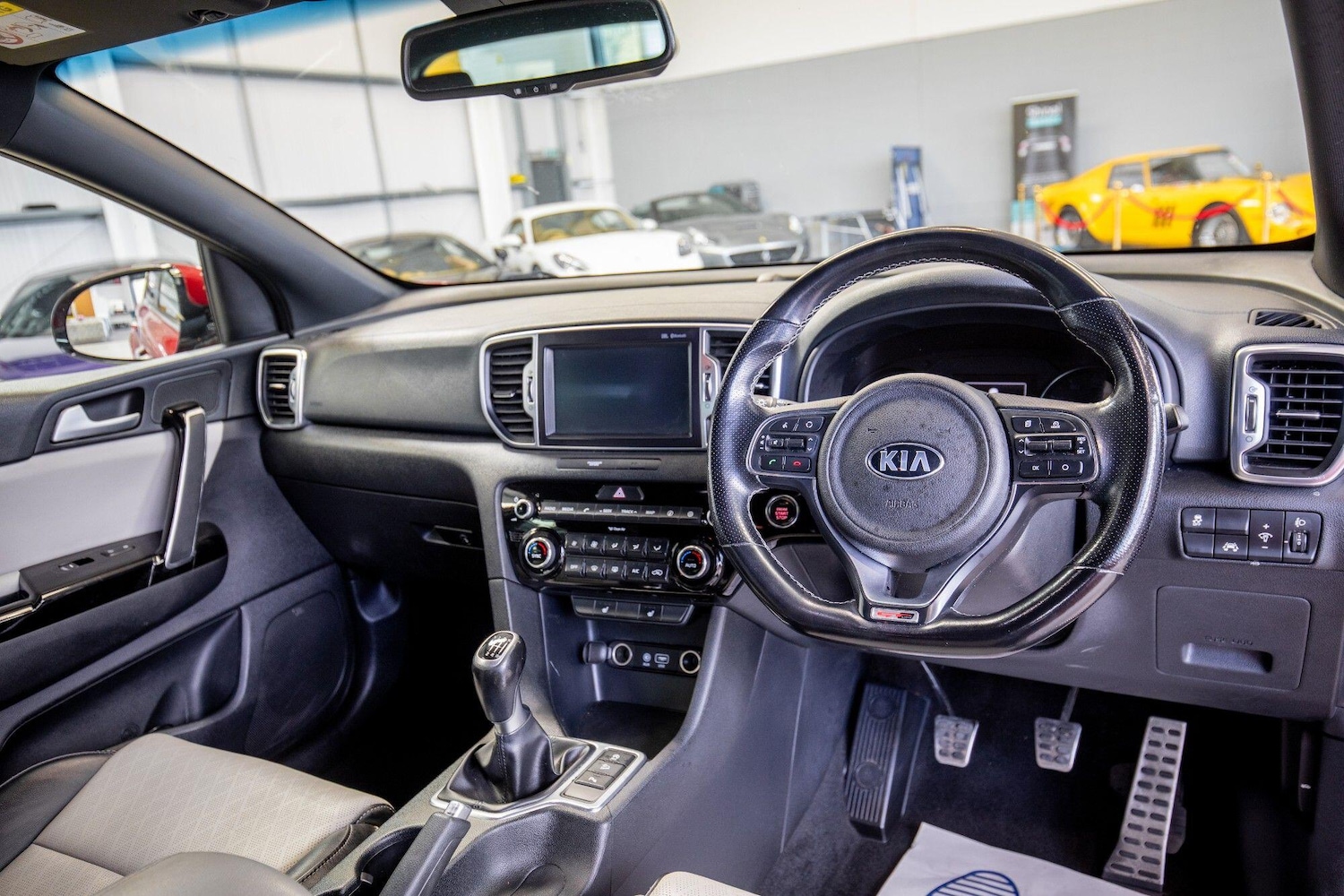 Used Kia Sportage 2017 for sale - 76823689: Photo 2