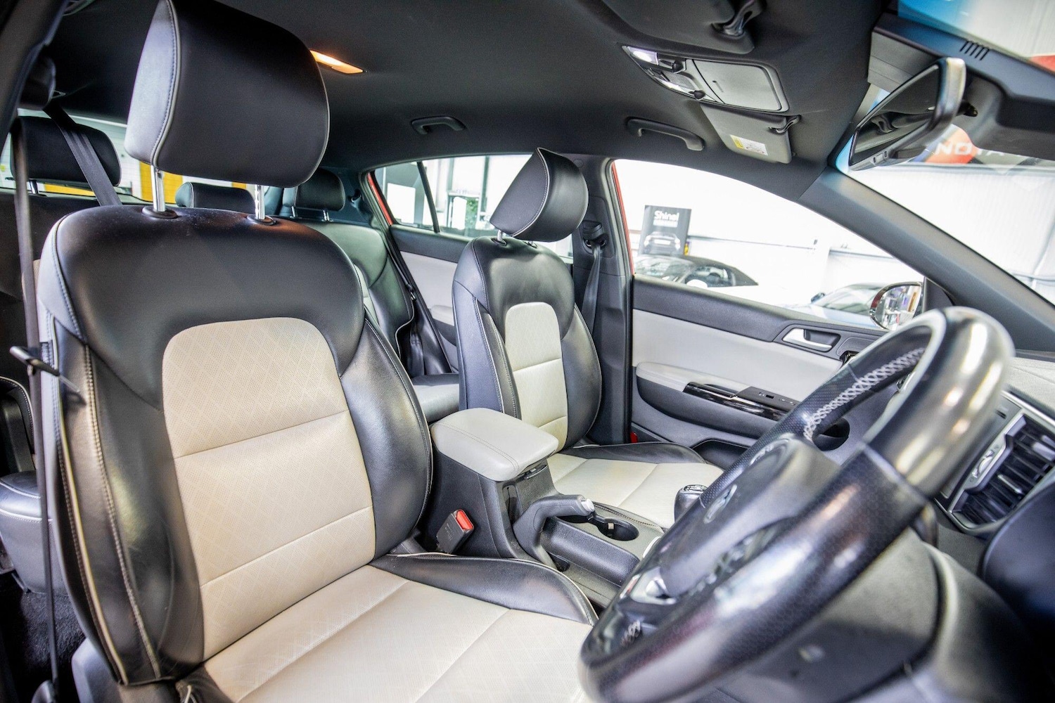 Used Kia Sportage 2017 for sale - 76823689: Photo 3