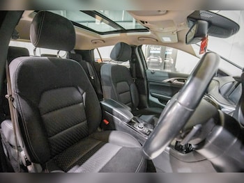 Used Infiniti QX30 2018 for sale - 77467951: Photo