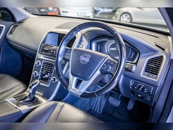 Used Volvo XC60 2015 for sale - 78287587: Photo