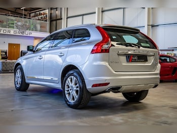 Used Volvo XC60 2015 for sale - 78287587: Photo