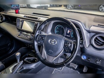 Used Toyota RAV4 2018 for sale - 77809175: Photo
