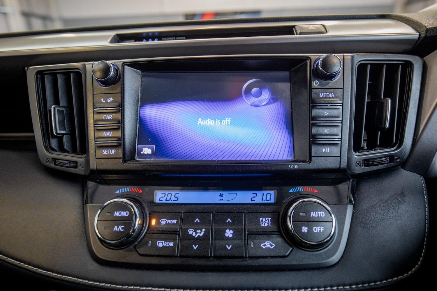 Used Toyota RAV4 for sale - 77809175: Photo 30