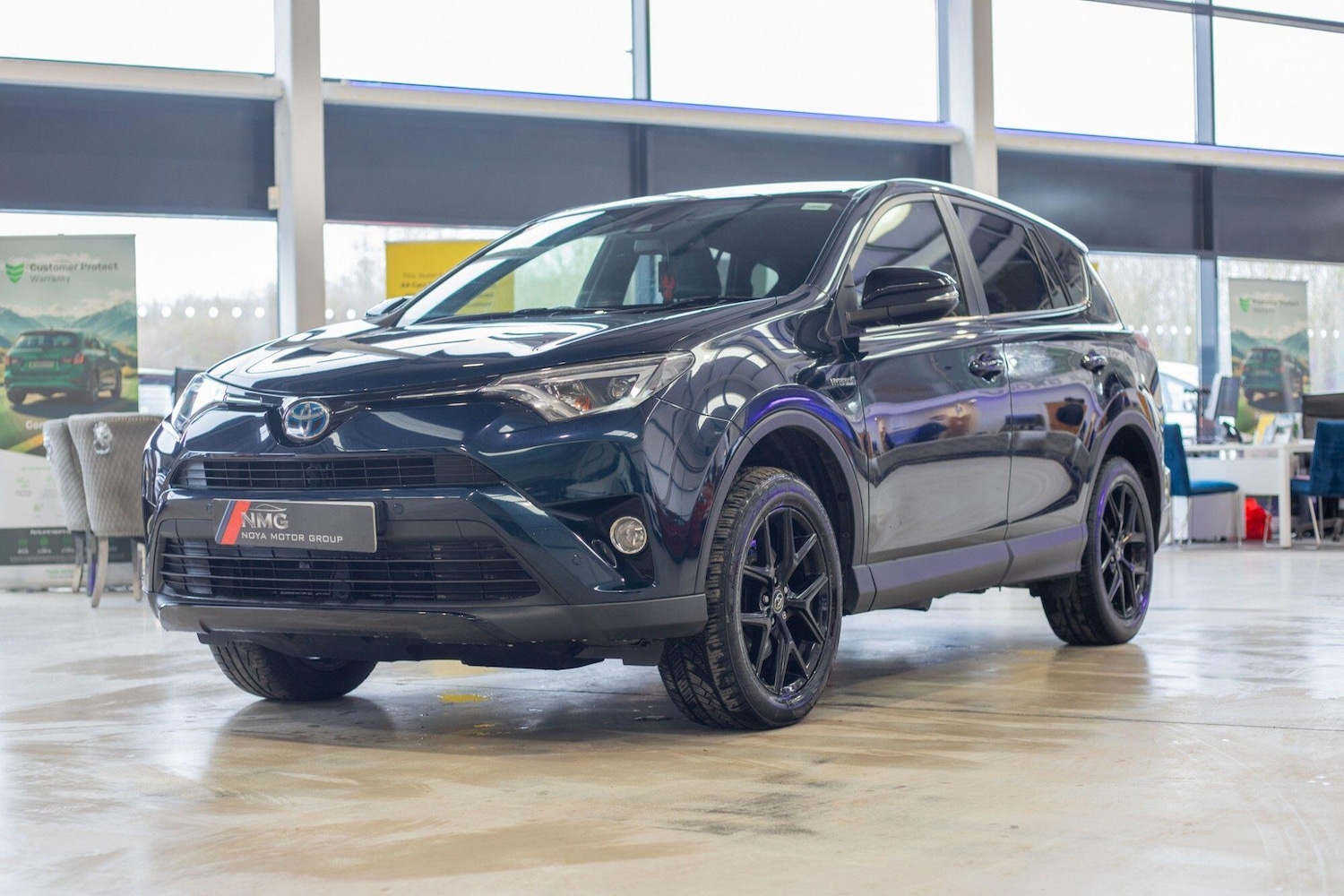 Used Toyota RAV4 for sale - 77809175: Photo 8