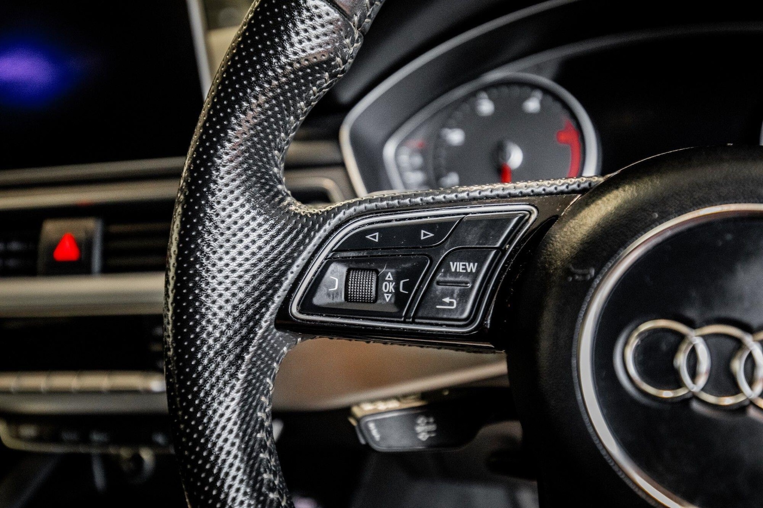 Used Audi A4 2017 for sale - 76913451: Photo 20