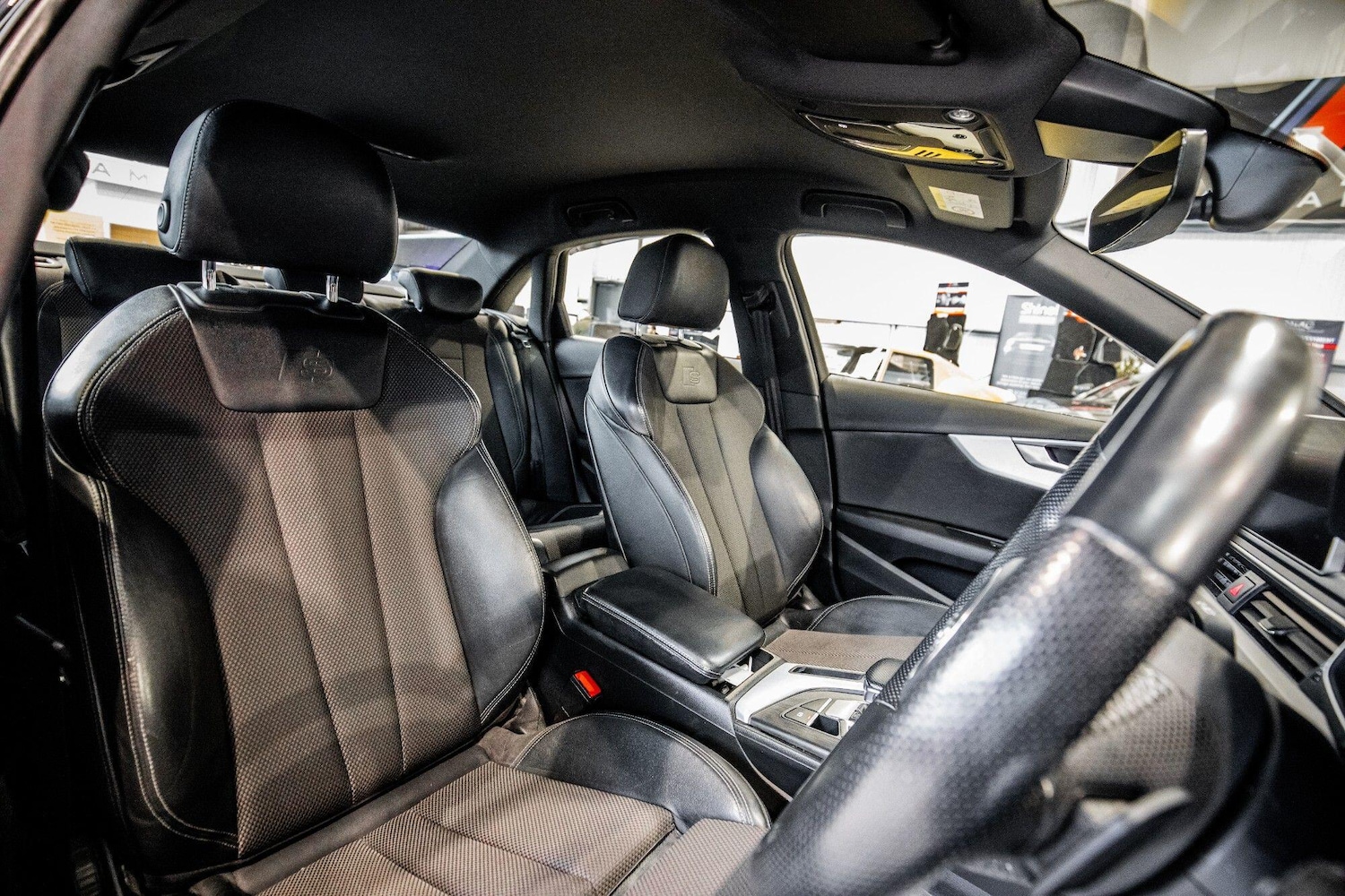 Used Audi A4 2017 for sale - 76913451: Photo 3