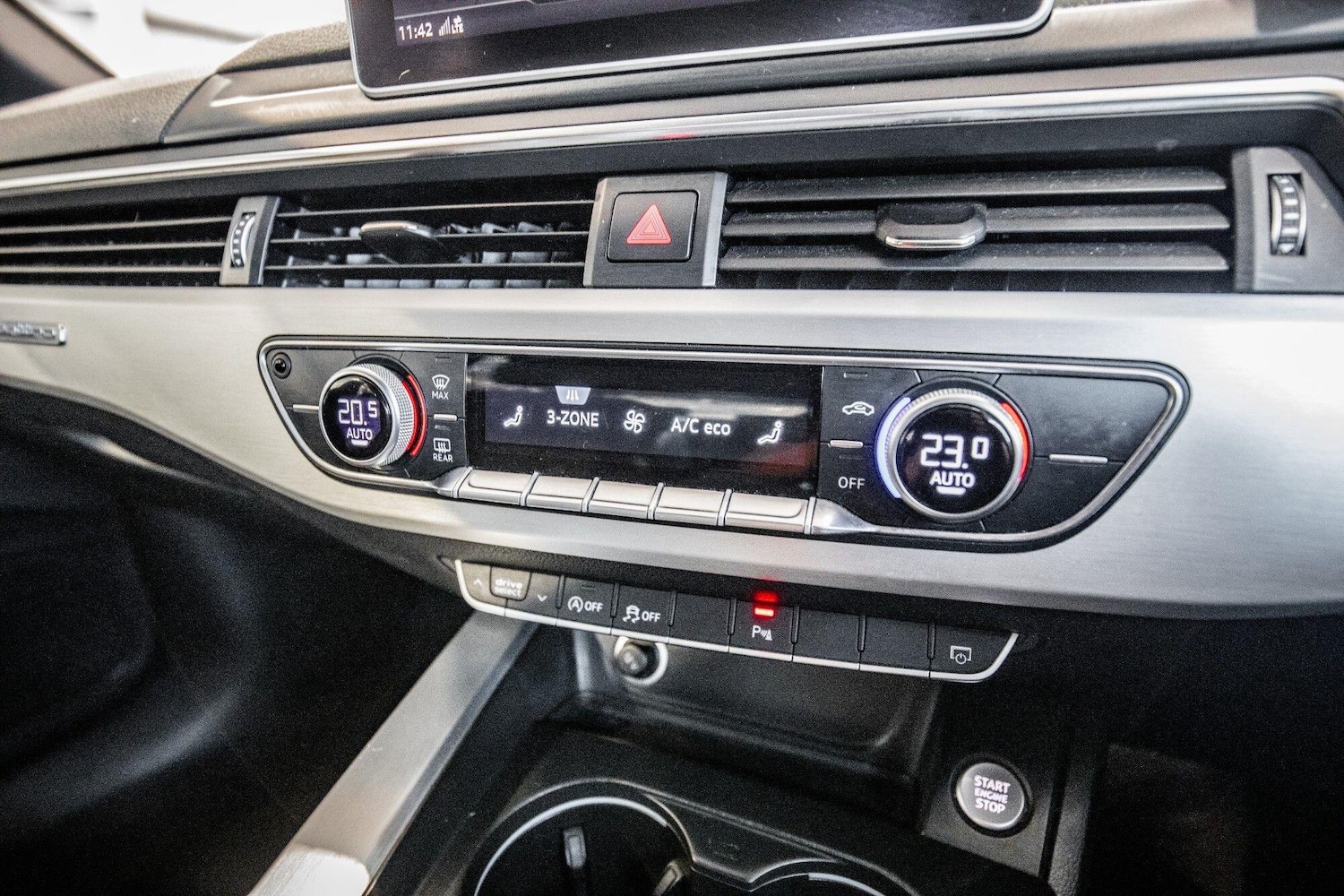 Used Audi A4 2017 for sale - 76913451: Photo 30