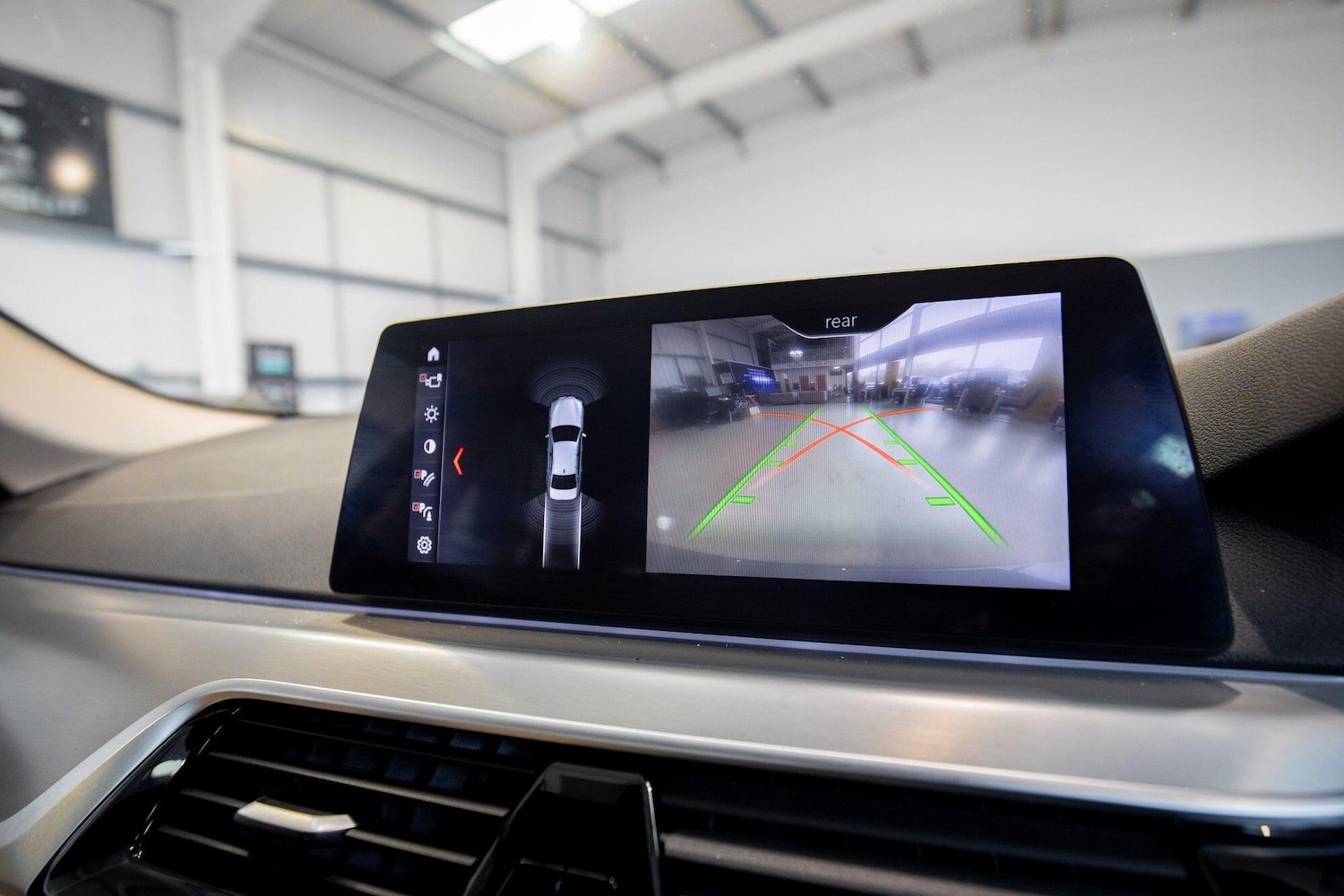 Used BMW 5 Series 2017 for sale - 76824273: Photo 29