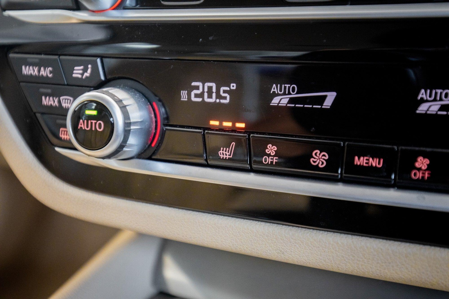 Used BMW 5 Series 2017 for sale - 76824273: Photo 32