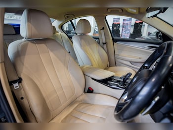 Used BMW 5 Series 2017 for sale - 76824273: Photo