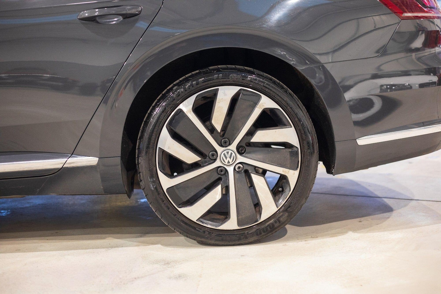 Used Volkswagen Arteon 2018 for sale - 77624999: Photo 7