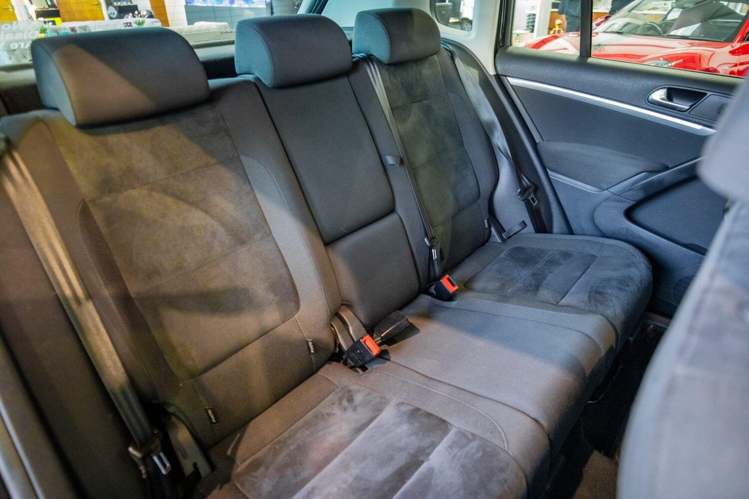 Used Volkswagen Tiguan 2015 for sale - 77722628: Photo 17