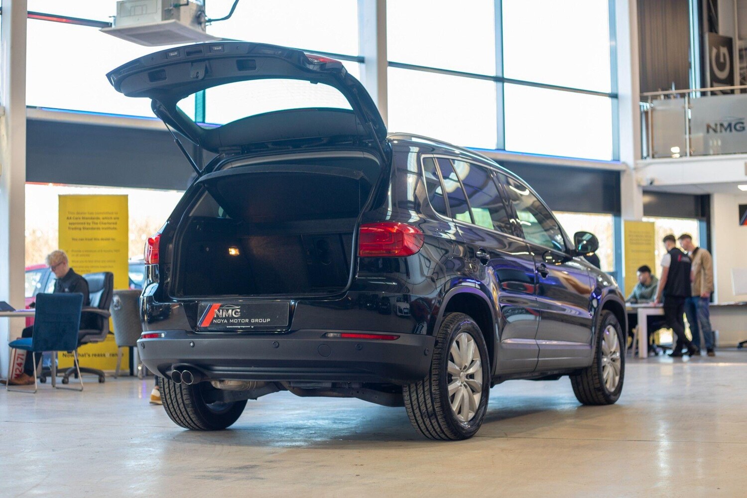 Used Volkswagen Tiguan 2015 for sale - 77722628: Photo 35