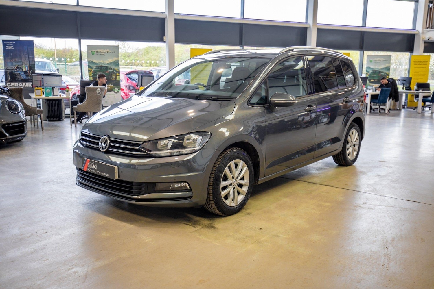 Used Volkswagen Touran for sale - 78135704: Photo 13