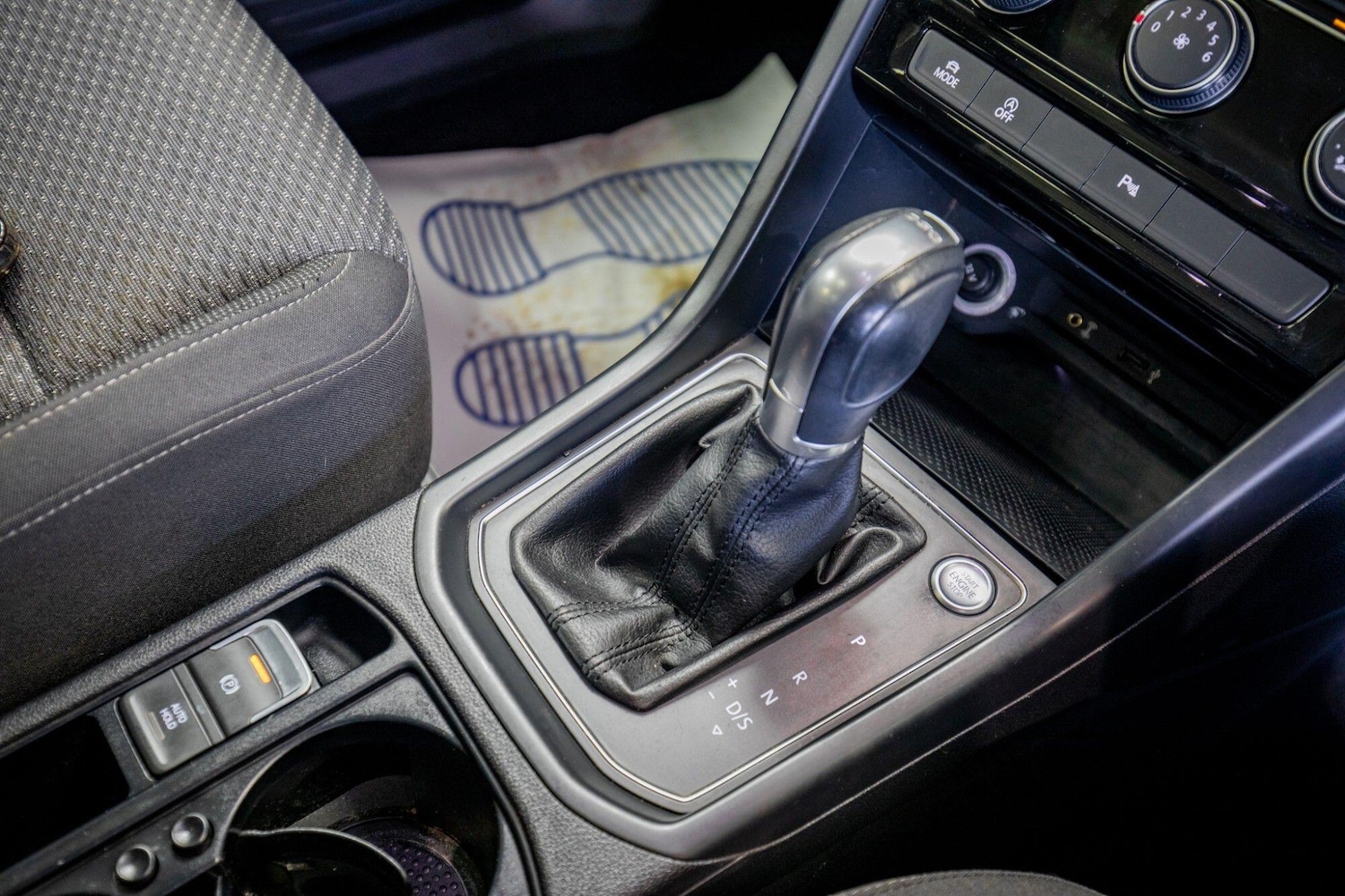 Used Volkswagen Touran for sale - 78135704: Photo 27