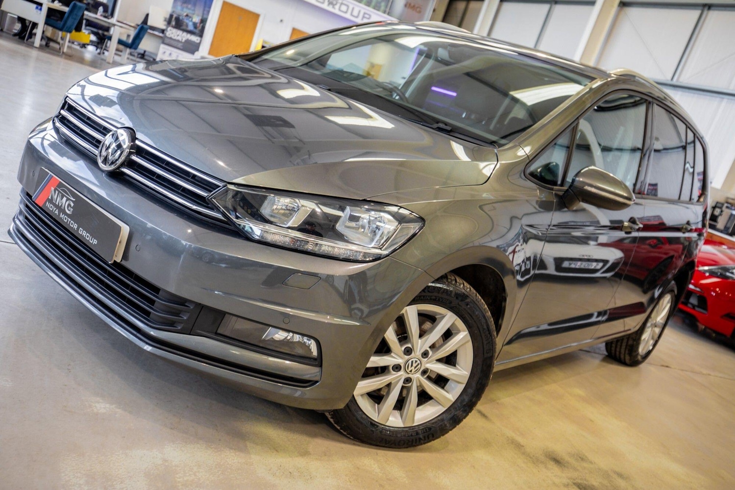 Used Volkswagen Touran for sale - 78135704: Photo 6