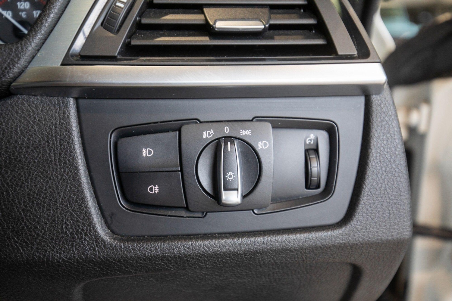 Used BMW 4 Series 2015 for sale - 76825002: Photo 16