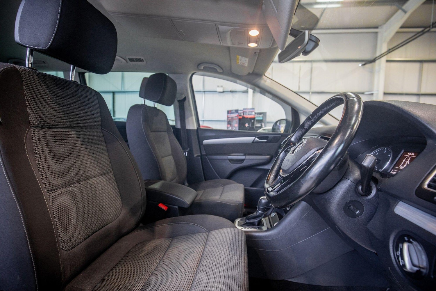 Used Volkswagen Sharan 2016 for sale - 77612495: Photo 16