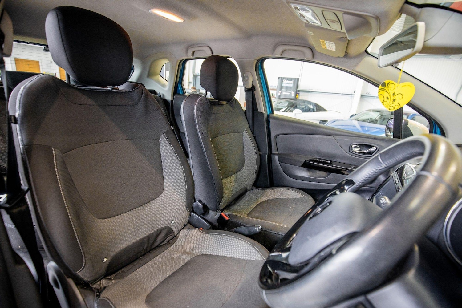 Used Renault Captur 2015 for sale - 77957584: Photo 3