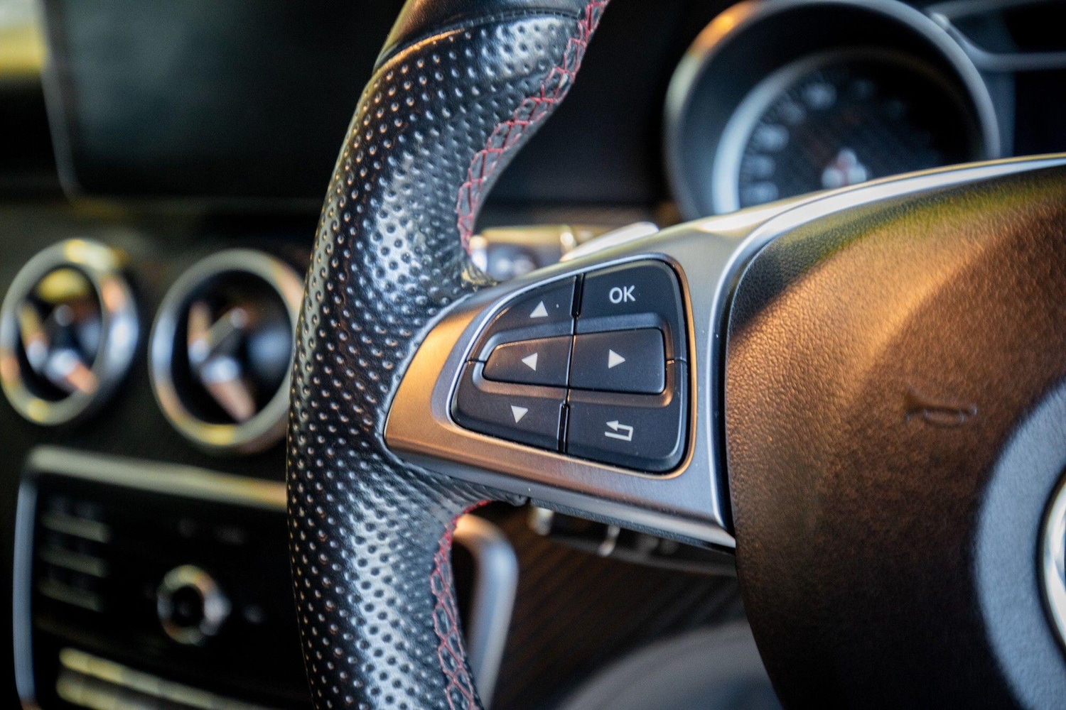 Used Mercedes-Benz A-Class 2017 for sale - 76824457: Photo 19