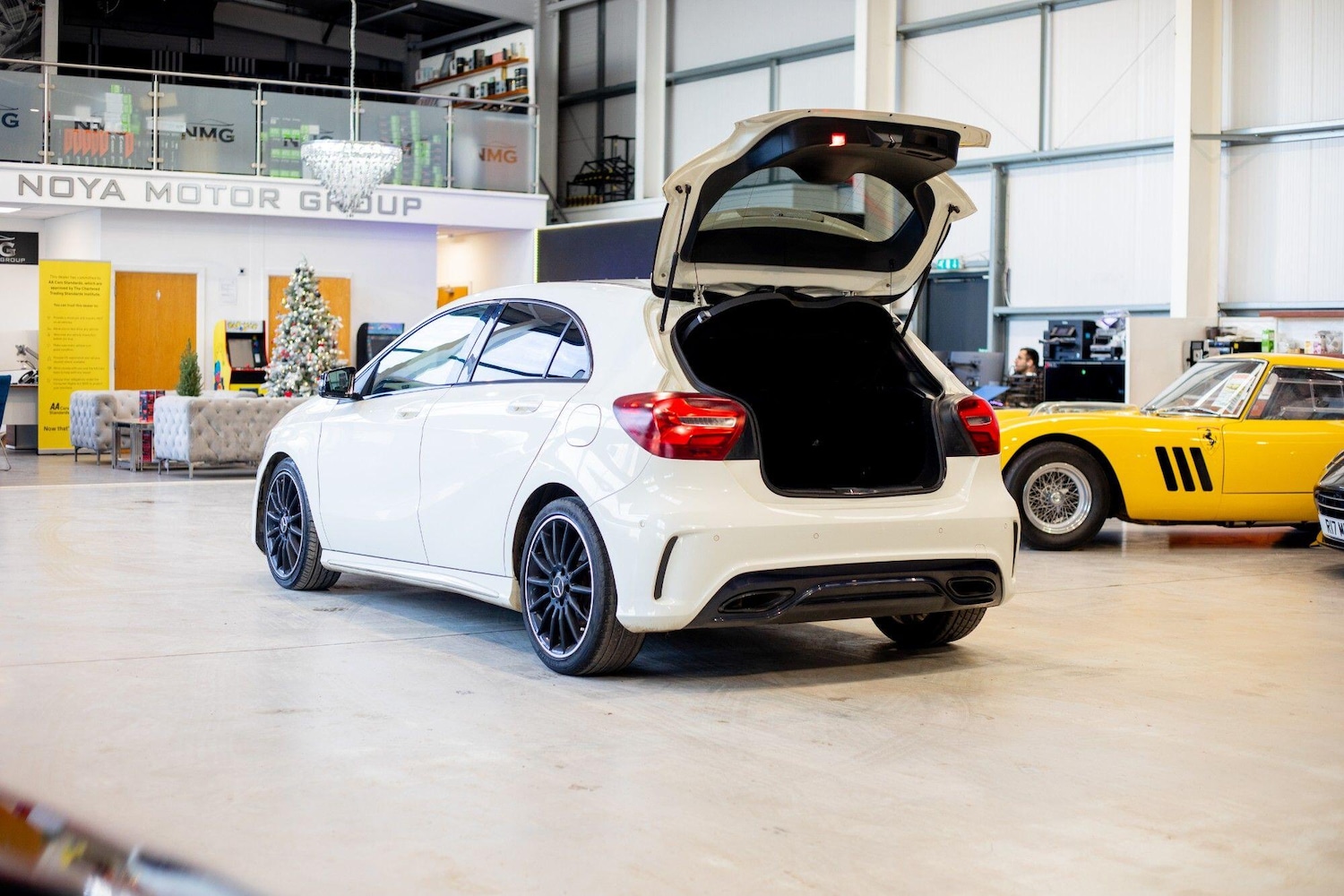 Used Mercedes-Benz A-Class 2017 for sale - 76824457: Photo 38